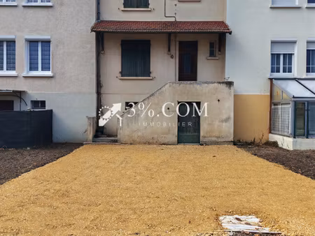 a vendre maison à rénover sur beaumont saint-cyr 86490