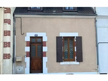 maison néris-les-bains 73 m² t-3 à vendre  66 500 €