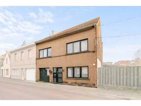 maison spacieuse dans le centre de machelen