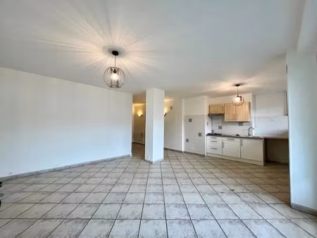 vente appartement 3 pièces 74 m² à annemasse (74100)  240 000 €