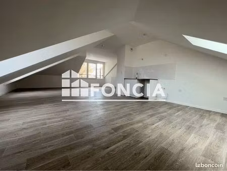 appartement 3 pièces 65 m²