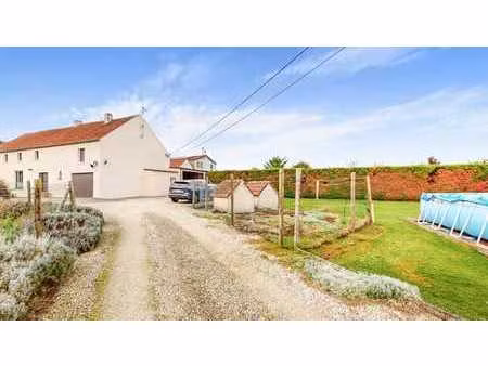 superbe villa de style fermette avec 5 chambres et garage