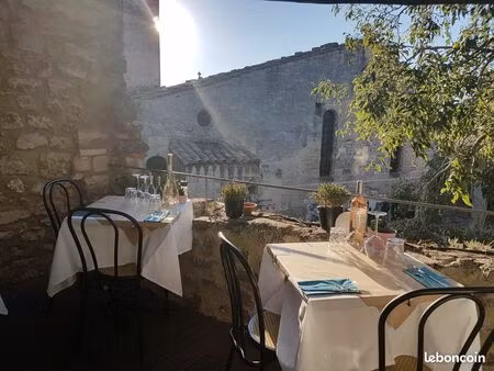 murs local tous commerces les baux de provence