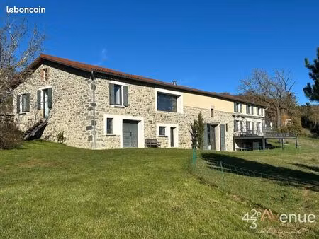 ferme 9 pièces 375 m²