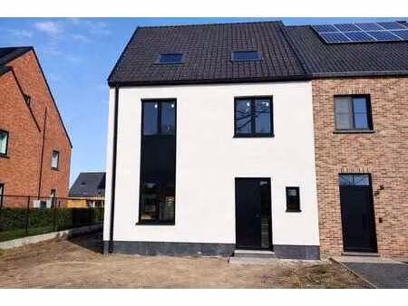 maison q-zen 301 m² – gros œuvre fermé