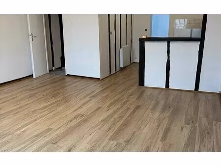 location appartement  45.23 m² t-2 à romorantin-lanthenay  550 €