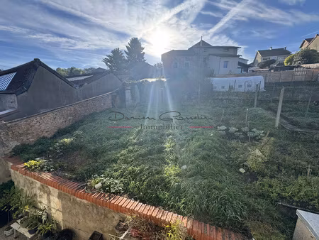 immeuble de rapport sur la commune de cours