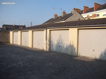 loue garage box proche gare sncf