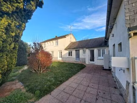 vente maison à la selle-craonnaise (53800) : à vendre / 114m² la selle-craonnaise