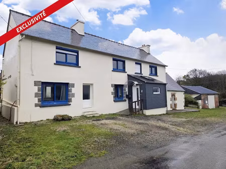 vente maison 8 pièces 207 m² à louargat (22540)  228 000 €