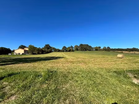 vente terrain 1800 m² à uglas (65300)  30 000 €