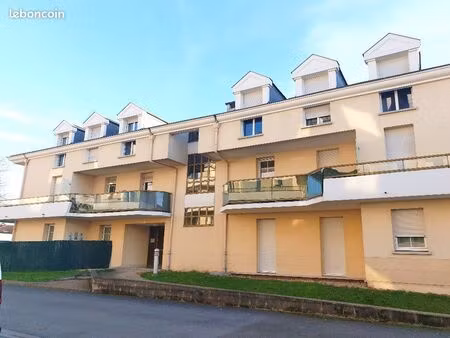 appartement 3 pièces 80 m²