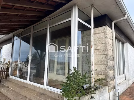 vente maison 4 pièces 92 m² à la rochefoucauld (16110)  129 000 €