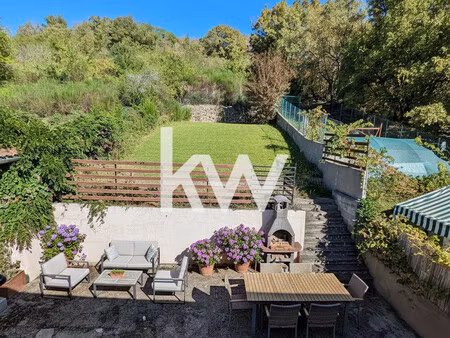 maison triplex avec vue exceptionnelle sur le pilat