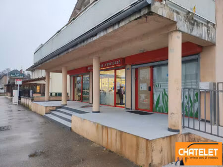 a louer local commercial bourg-en-bresse 27.81 m2