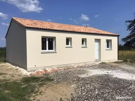 maison 80 m² camaret sur aigues