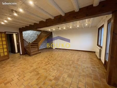 appartement 3 pièces 106 m²