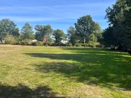 vente terrain à saint-marcel (56140) : à vendre / 837m² saint-marcel