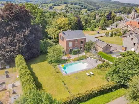 splendide maison bourgeoise 4 ch avec piscine sur + de 14 a