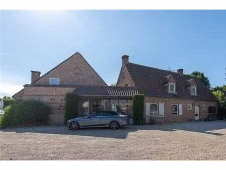 mechelsesteenweg | immeuble commercial dans un emplacement v