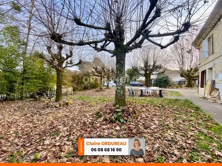 vente immeuble 320 m² à saint-caprais-de-bordeaux (33880)  250 000 €