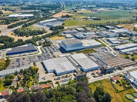 bien professionnel à louer à kontich € 43.990 (li695) - panorama b2b brussel industrie | z