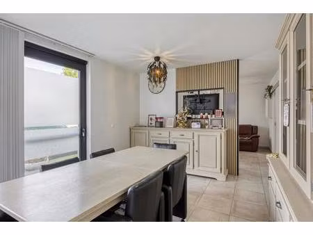 recent appartement (2023) te koop in ooigem