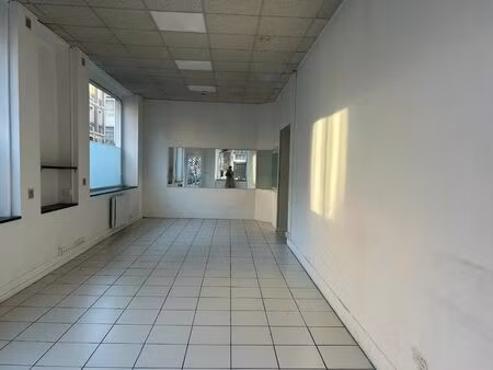 local commercial - 90m² - secteur chu