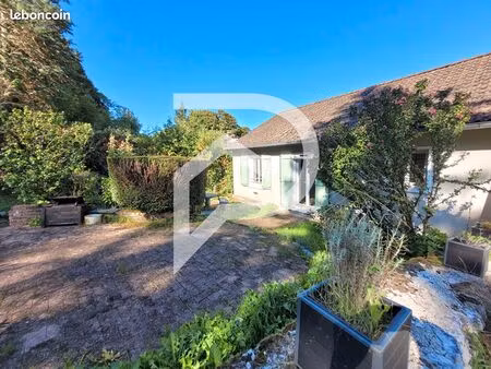 maison 6 pièces 174 m²