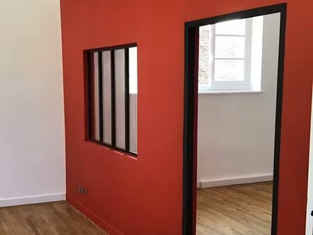 appartement t2 - hyper centre de cour-cheverny