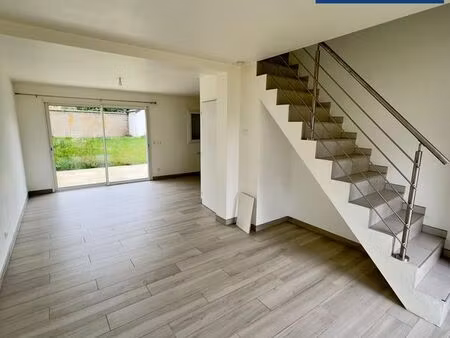 propriété 5 pièces 81 m²