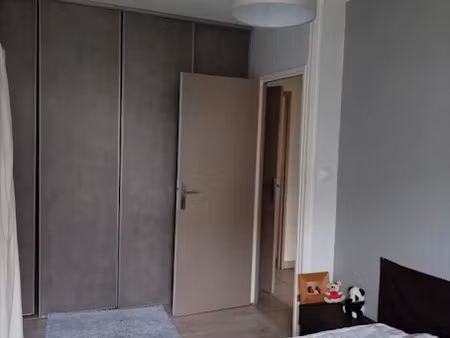 location meublée appartement 3 pièces 61 m² à merignac (33700)  1 050 €