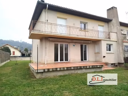 location maison 5 pièces 128 m² à moissac (82200)  920 €
