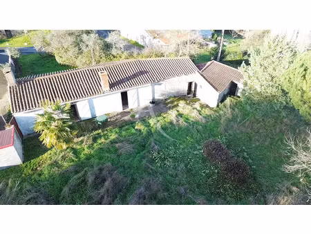 vente maison à beaulieu-sous-la-roche (85190) : à vendre / 94m² beaulieu-sous-la-roche