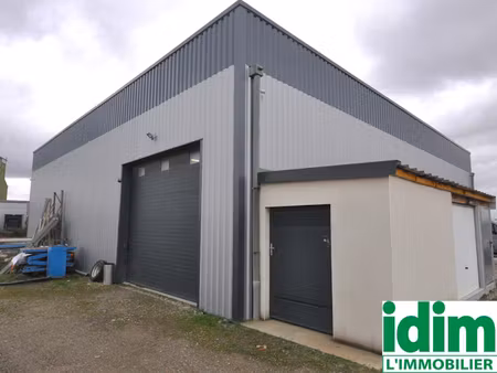 location locaux professionnels 185 m² à auterive (31190)  1 580 €