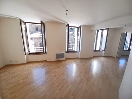 t2 lumineux 48m2 centre ville