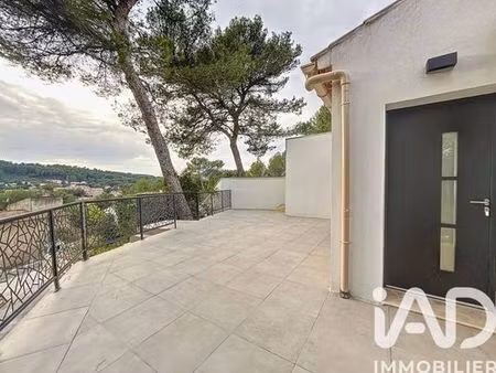 villa de 4 pièces de luxe en location gardanne  france