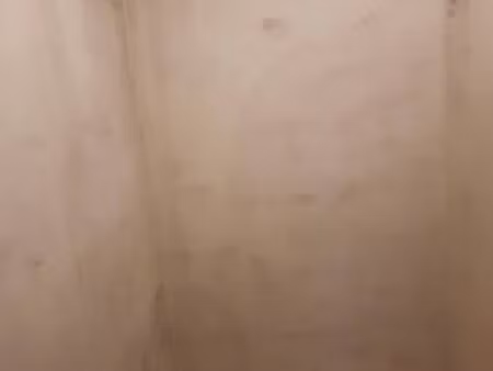 cave carrelée et éclairée - stockage - garde meuble