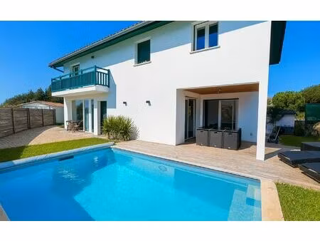 maison guéthary 135 m² t-5 à vendre  1 600 000 €