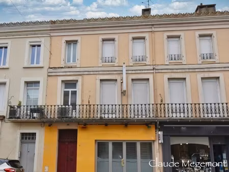 grand appartement t5 a rénover en centre ville