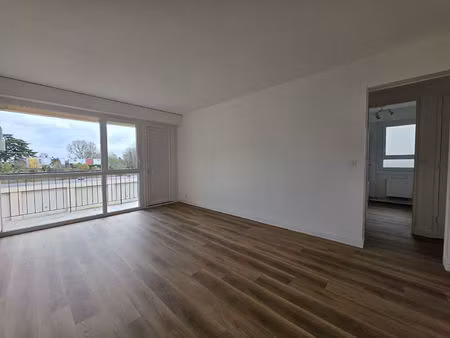 appartement saint aubin les elbeuf 3 pièce(s) 69m2