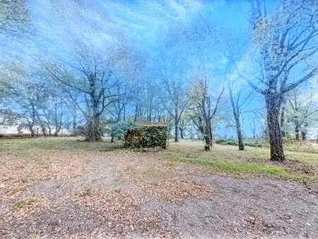 terrain poucharramet