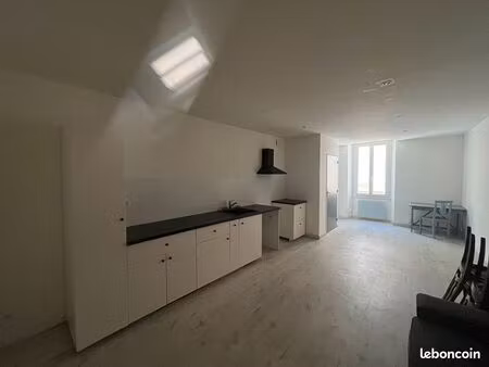 appartement 3 pièces 90 m²