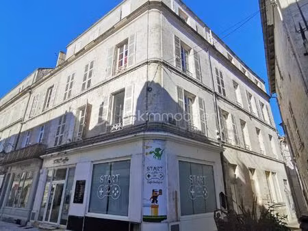 immeuble de 440 m² à cognac