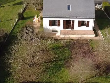 maison de 128 m² à montreuil-juigne