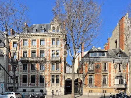 paris 17 appartement familial ou bureaux - 223 m2 + 100 m2 jardin  meublé