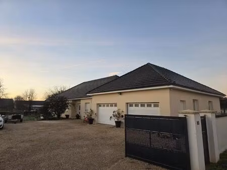 maison traditionnelle de plain pied