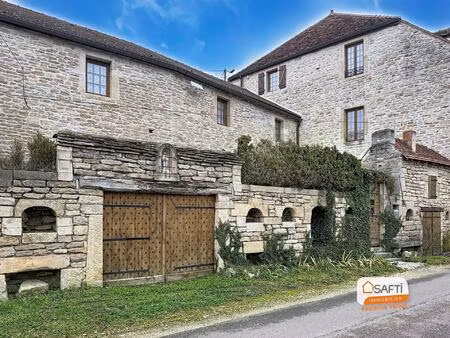 maison de caractère en pierre - xixè siècle