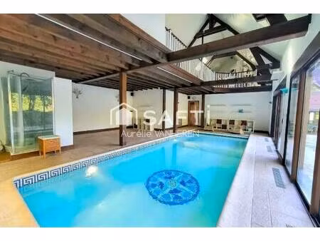 maison d'architecte de 6 chambres et piscine intérieure