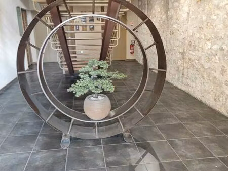 location boutique/local commercial 90 m²